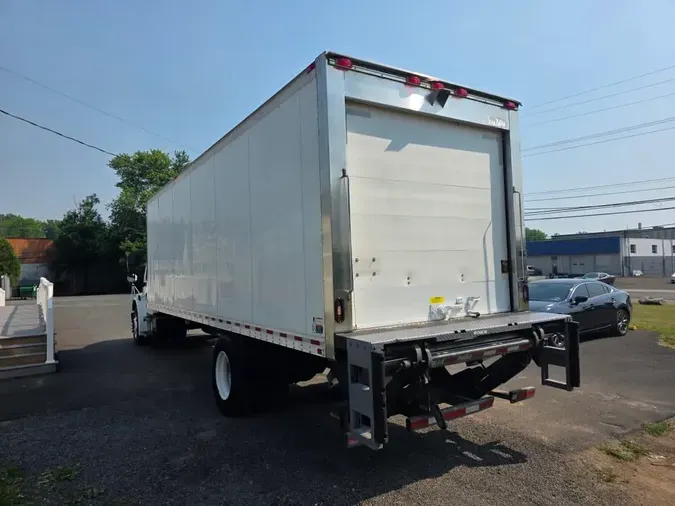 2019 FREIGHTLINER/MERCEDES M2 106