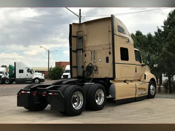 2022 INT LT625 6x4
