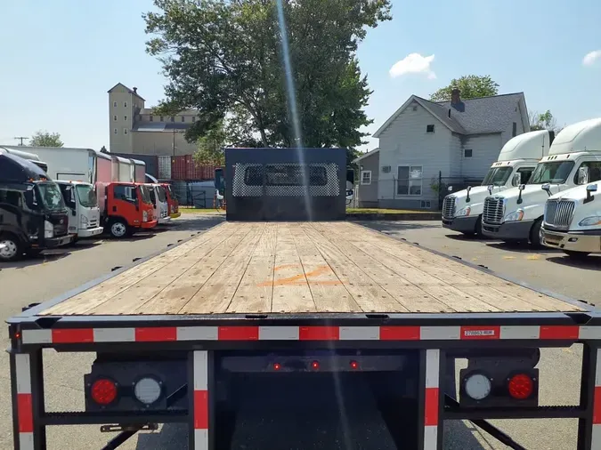 2020 FREIGHTLINER M2 106