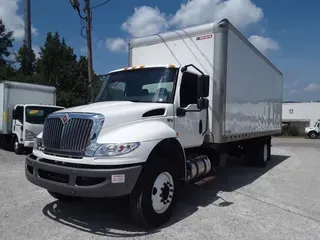 2020 NAVISTAR INTERNATIONAL MV607 (4X2)