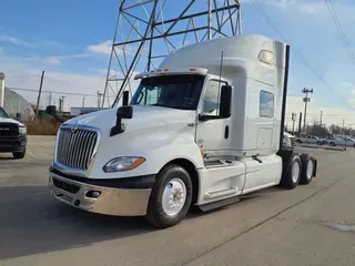 2019 NAVISTAR INTERNATIONAL LT625 SLPR CAB