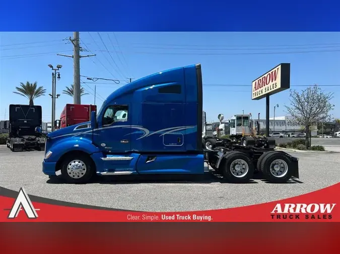 2022 KENWORTH T680