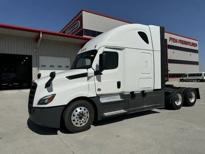 2022 Freightliner Cascadia&reg;bd34ec156b8825ddf5eb36d7e42b3dbb