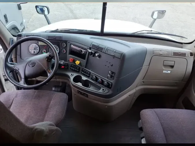 2020 FREIGHTLINER/MERCEDES CASCADIA 125