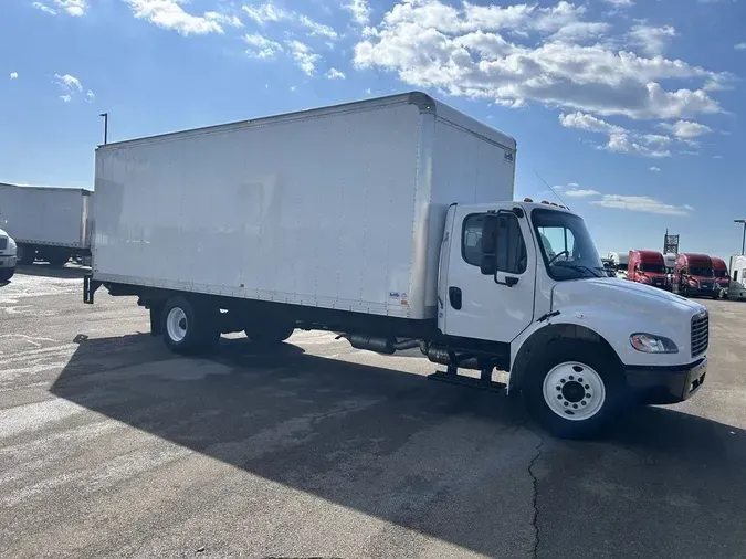 2023 Freightliner BUSINESS CLASS M2 106