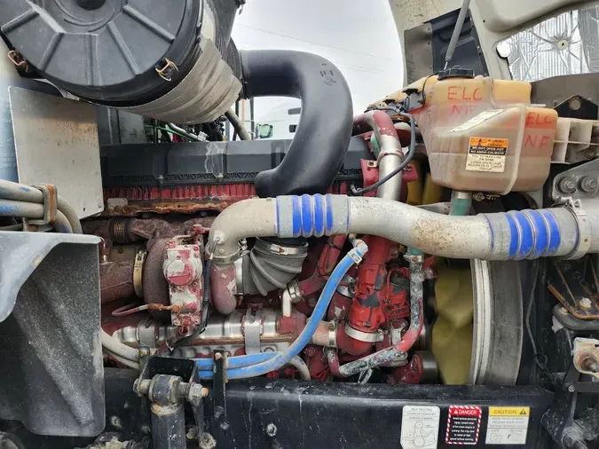 2018 MACK CXU613