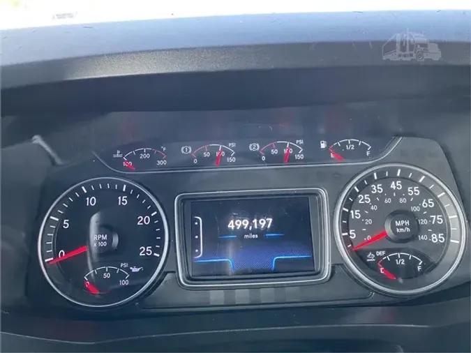 2019 INTERNATIONAL LT