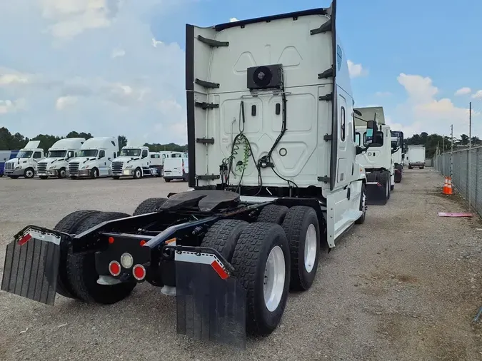 2020 FREIGHTLINER CASCADIA 125