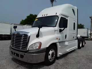 2018 Freightliner CASCADIA 125