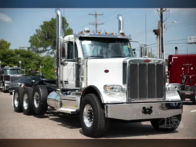 2026 PETERBILT 589