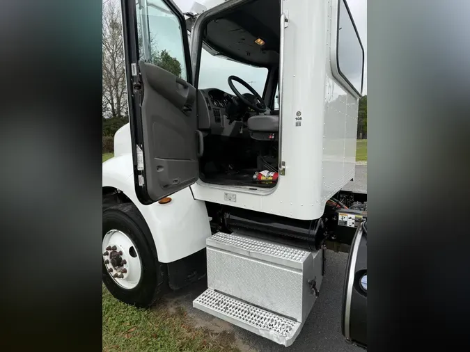 2018 Peterbilt 337