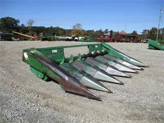 JOHN DEERE 643