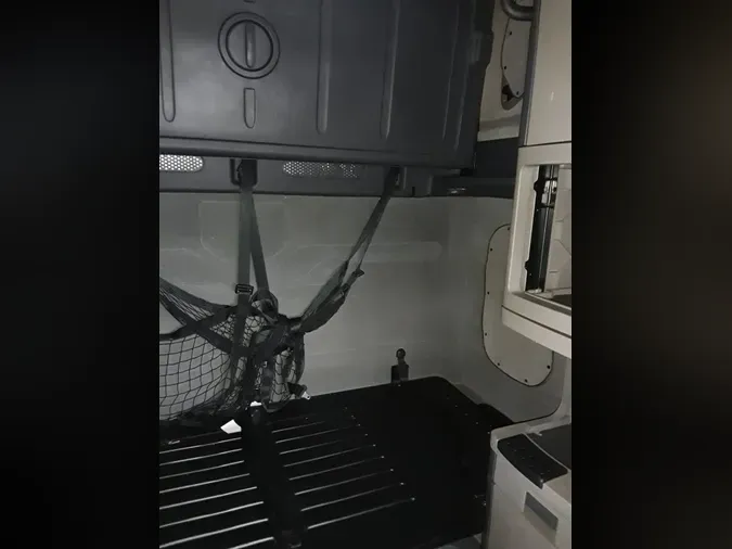 2020 FREIGHTLINER/MERCEDES CASCADIA 125