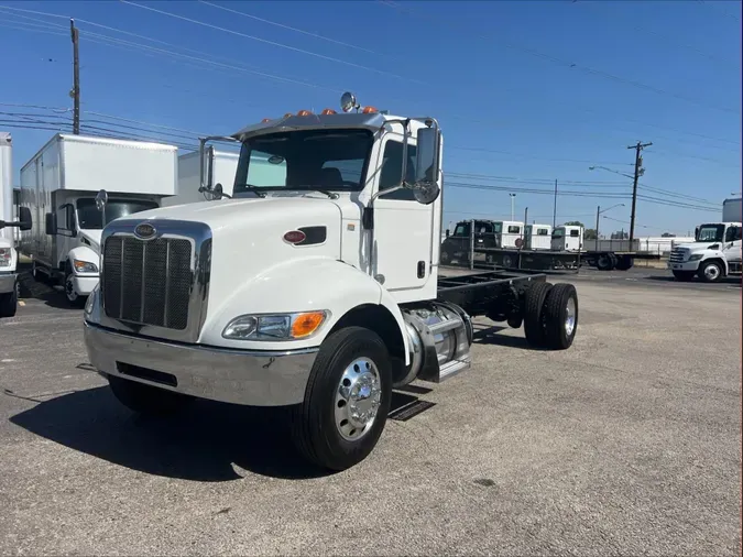 2020 Peterbilt 337