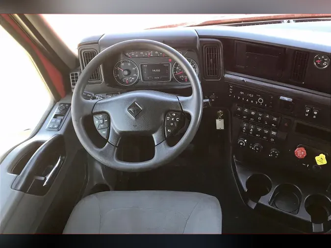 2023 INT LT625 6X4bd50c6c031c794b33643f6ea3fe4c818