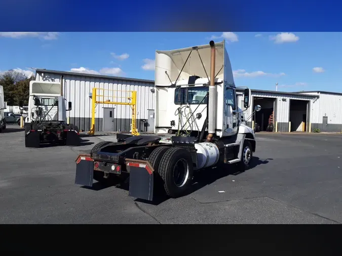 2018 Mack CXU (PINNACLE)bd57071a42abebfd91b7b40616b5a306