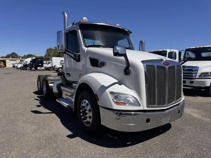 2020 Peterbilt 579