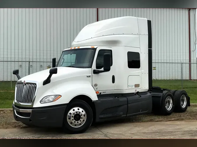 2022 INT LT625 6x4