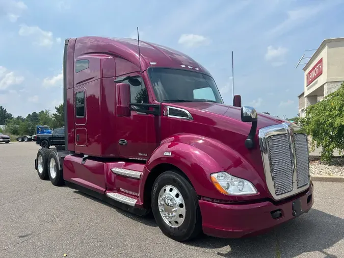 2022 Kenworth T680