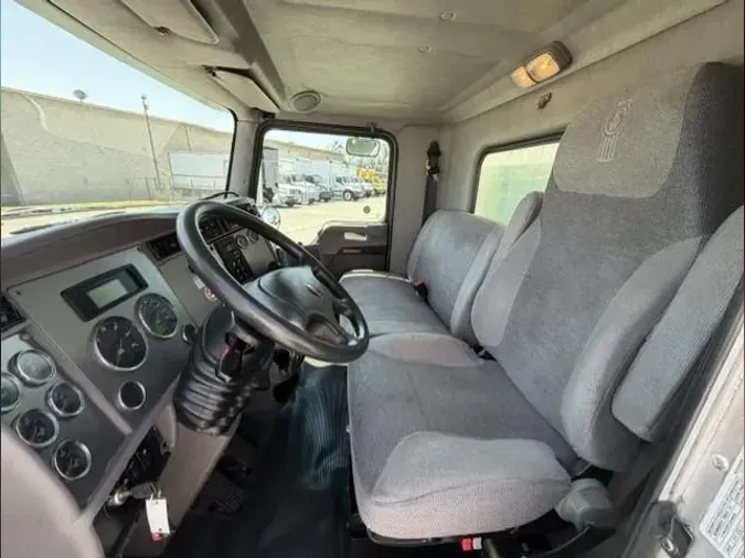 2022 Kenworth T270bd660802cf2f9d1a69a72488ac1e2cb1