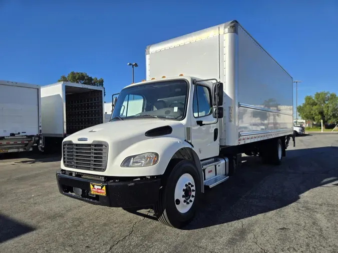 2021 Freightliner Business Class M2 106