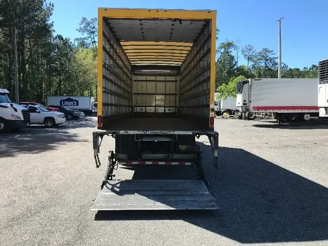 2018 Freightliner M2