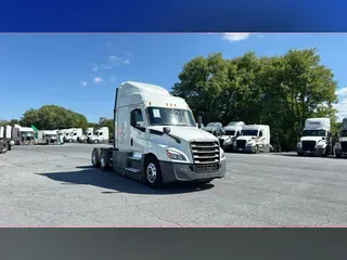 2022 Freightliner Cascadia 126