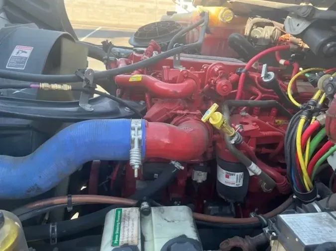 2019 FREIGHTLINER M2 106