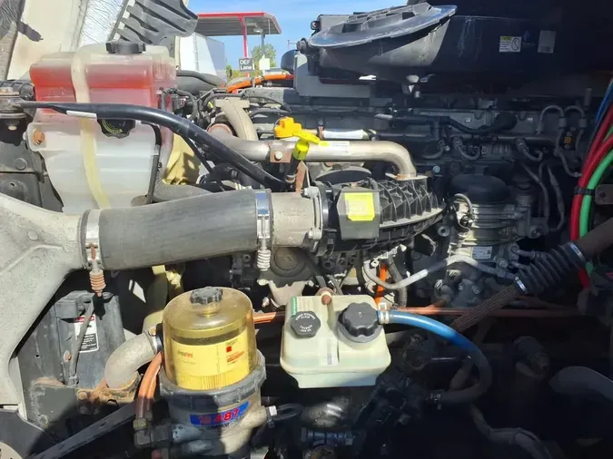 2018 FREIGHTLINER CASCADIA 125