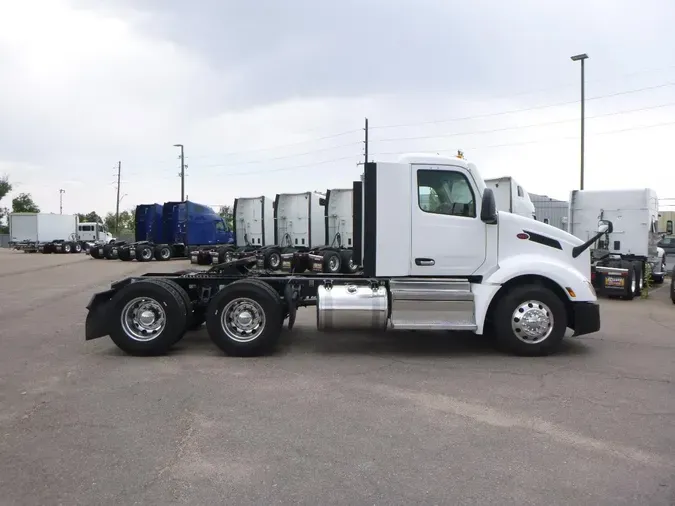 2023 Peterbilt 579