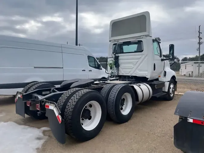 2020 NAVISTAR INTERNATIONAL LT625 DAYCAB T/A