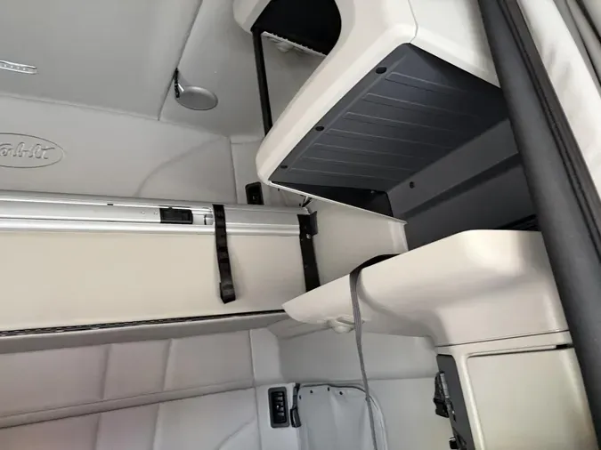2024 Peterbilt 579
