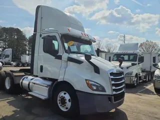 2019 FREIGHTLINER/MERCEDES NEW CASCADIA 116