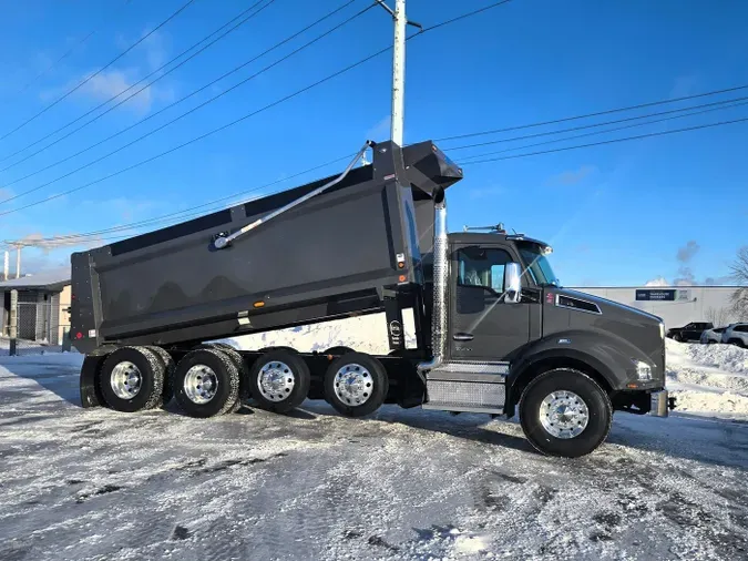 2026 Kenworth T880 Short Hood