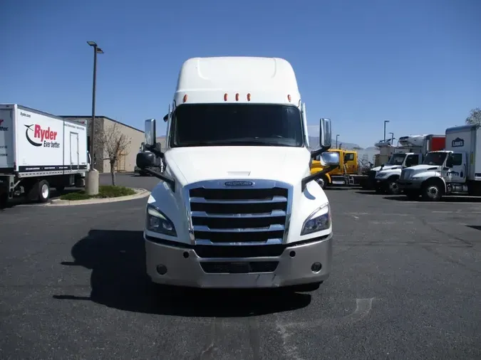 2021 FREIGHTLINER/MERCEDES NEW CASCADIA PX12664