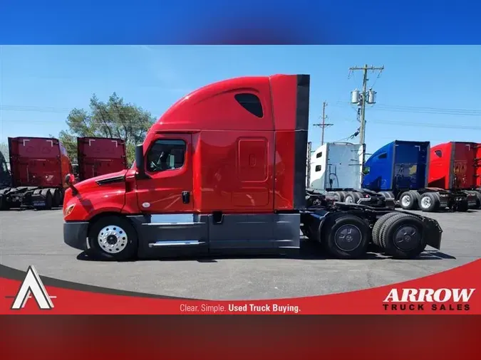 2023 FREIGHTLINER CA126