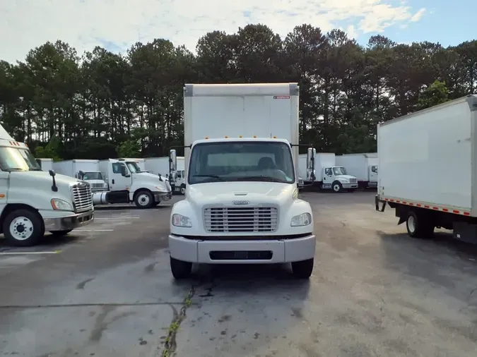 2022 FREIGHTLINER M2 106