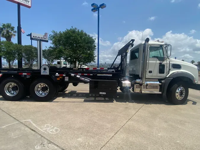 2026 Mack Granite GR64