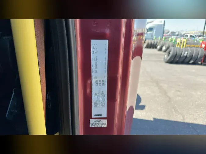 2022 Freightliner Cascadia 126