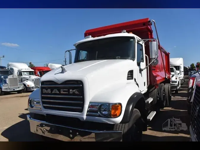 2007 MACK GRANITE CV713