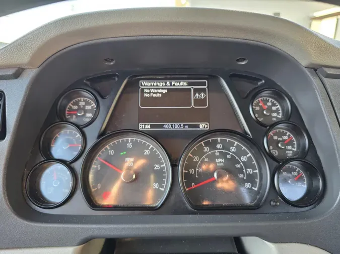 2020 Peterbilt 567