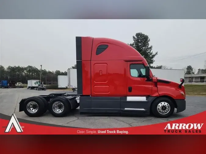 2021 FREIGHTLINER CA126