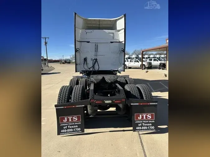 2016 VOLVO VNL64T630