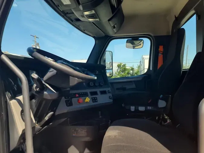 2020 FREIGHTLINER/MERCEDES NEW CASCADIA 126bd83511669ca9061052014c780d12c21