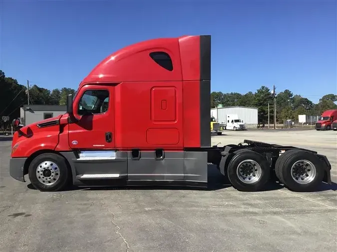 2020 FREIGHTLINER CASCADIA