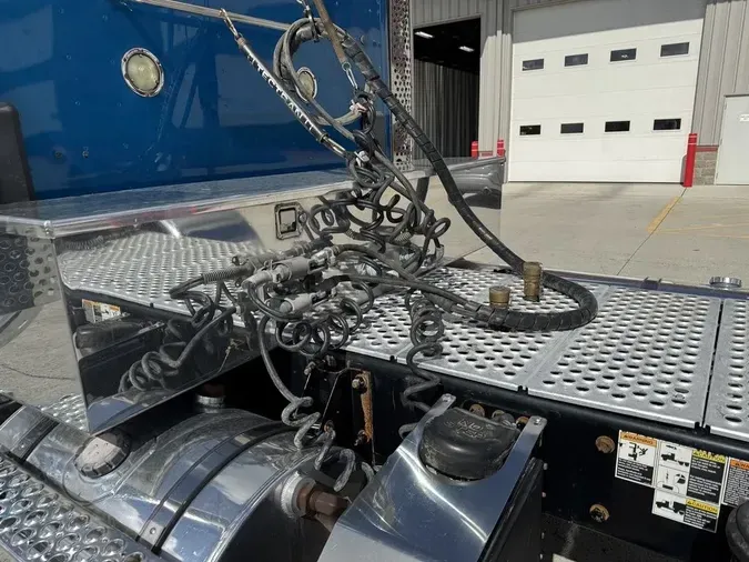 2019 Kenworth T880