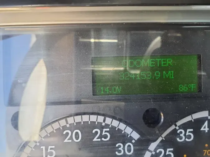 2019 FREIGHTLINER/MERCEDES M2 106