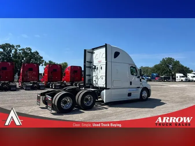 2020 FREIGHTLINER CA126