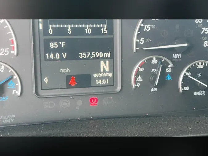 2023 Freightliner Cascadia 126