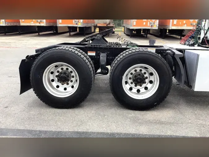 2022 Freightliner Cascadia 126bd90b40688d166882354ceede740b222